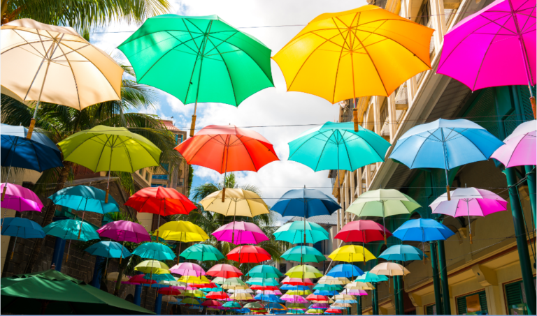 COLOR AFFECTS YOU WHEN YOU TRAVEL